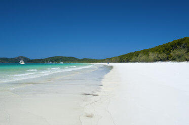 Whitehaven Beach, Queensland, Australia - RUNF02262