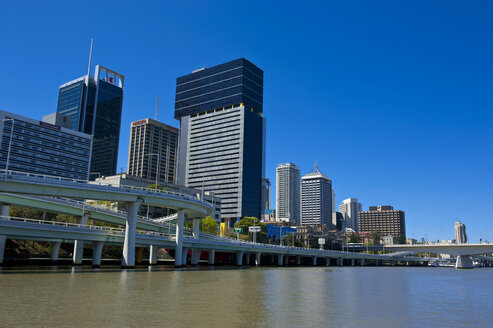 Das Stadtzentrum von Brisbane mit dem Brisbane River, Queensland, Australien - RUNF02278