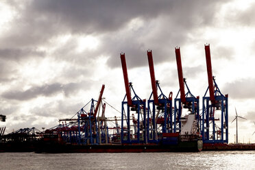 Hafenkräne im Hamburger Hafen, Hamburg, Deutschland - PUF01537