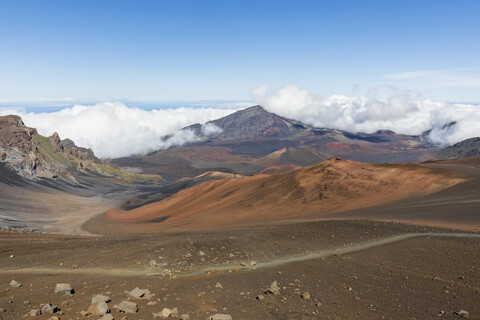 Krater Kama'oli'i, Pu'uom'ui, Pu'uopele und Kamohoalii, Sliding Sands Trail, Haleakala-Vulkan, Haleakala-Nationalpark, Maui, Hawaii, USA, lizenzfreies Stockfoto