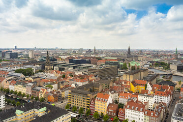 Blick auf das Stadtzentrum von oben von der Erlöserkirche, Kopenhagen, Dänemark - TAMF01532