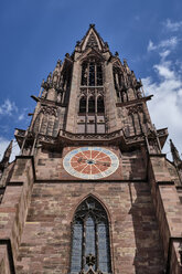 Kirchturmspitze des Freiburger Münsters, Freiburg, Deutschland - ELF02023