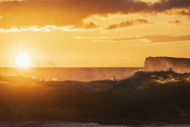 Big Beach bei Sonnenuntergang, Makena Beach State Park, Maui, Hawaii, USA - FOF10845