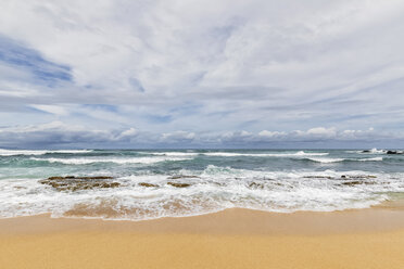 Pacific Ocean, Ho'okipa Beach Park, Hawaii, USA - FOF10855
