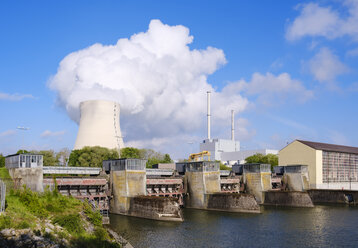 Isar Nuclear Power Plant, Niederaichbach hydro plant, near Landshut, Bavaria, Germany - SIEF08655