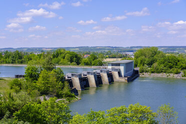 Wasserkraftwerk Gummering, bei Niederviehbach, Bayern, Deutschland - SIEF08658