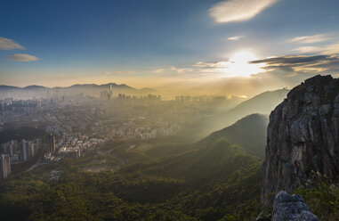 Lion Rock Country Park und Kowloon, Hongkong, China - HSIF00655