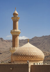 Festung und Qaboos-Moschee, Nizwa, Oman - WWF05063