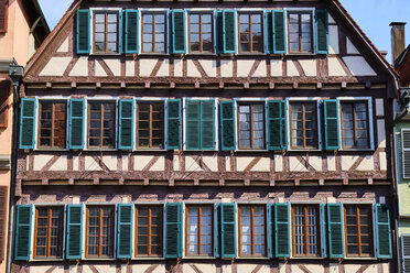 Timber-framed house in the old town, Tuebingen, Baden-Wuerttemberg, Germany - MRF02008