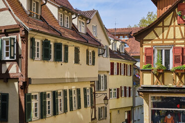 Häuser in der Altstadt, Tübingen, Baden Württemberg, Deutschland - MRF02012