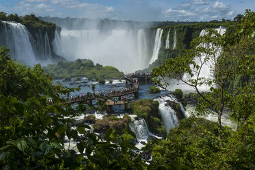 Unesco-Weltkulturerbe, Iguazu-Wasserfälle, Brasilien - RUNF02543