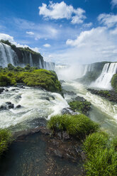 Unesco-Weltkulturerbe, Iguazu-Wasserfälle, Brasilien - RUNF02547