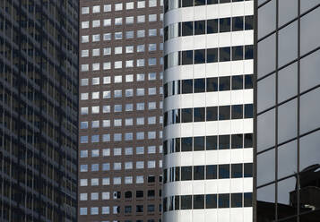 Hochhaus moderne Architektur, Gebäude in der Innenstadt von Denver, Fenster-Muster. - MINF11251