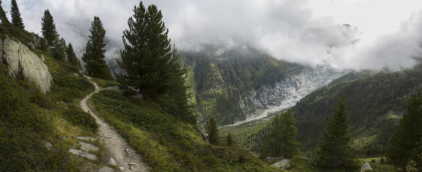 Weg zum Mt. Blanc, Schweiz - MINF11731