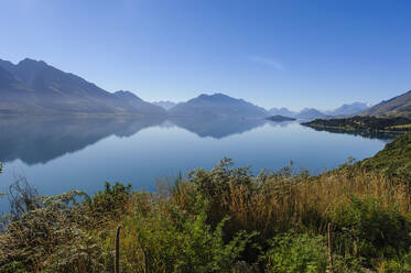 Lake Wakaipu, in der Nähe von Queenstown, Südinsel, Neuseeland - RUNF02682