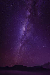 Milchstraßengalaxie am nächtlichen Sternenhimmel - MINF12339