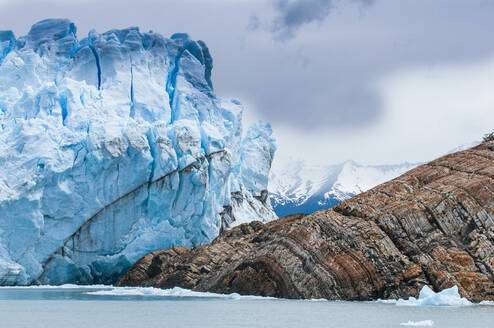 Glacier Perito Moreno, El Calafate, Patagonia, Argentina - RUNF02801