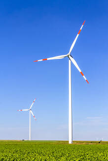 Wind wheels on field, Hesse, Germany - PUF01632