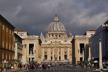 St Peter's Basilica, Vatican, Rome, Italy - MRF02062