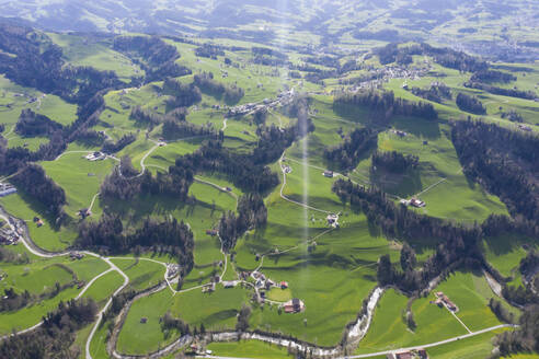 Luftaufnahme von Necker, Kanton St. Gallen, Schweiz - FBAF00809