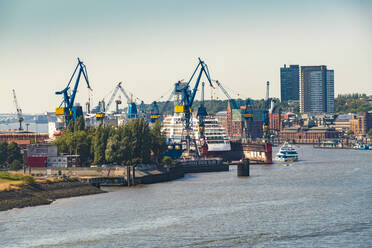 Hamburg harbor seen from above, Hamburg, Germany - TAMF01595