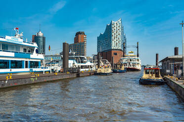 Landing Stages and Elbphilharmonie, Hamburg, Germany - TAMF01609