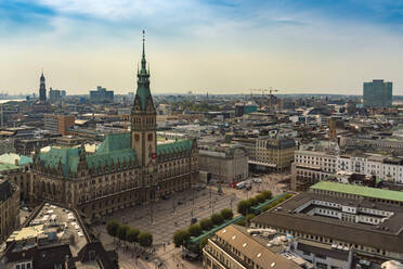 Cityscape with city hall and old town, Hamburg, Germany - TAMF01614