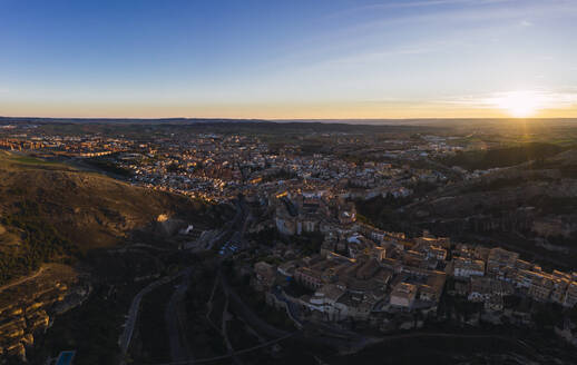 Cuenca bei Sonnenuntergang, Kastilien-La Mancha, Spanien - RSGF00233