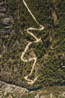 Wanderweg bei Cuenca, Kastilien-La Mancha, Spanien - RSGF00235