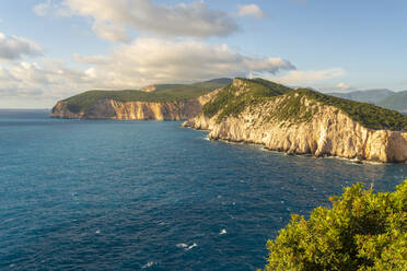 Cliffs at Cape Lefkadas, Lefkada Island, Greece - TAMF01722