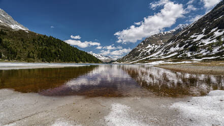 Blick auf den Obersee im Defereggental, Osttirol, Österreich - STSF02076