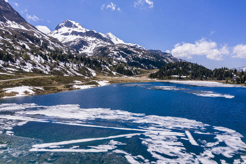 Blick auf den Obersee im Defereggental, Osttirol, Österreich - STSF02080