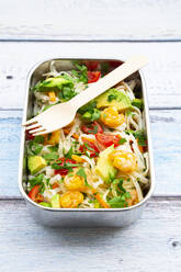 Lunch box with fresh colorful noodle salad - LVF08140