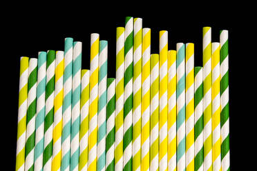 Studio shot of striped drinking straws - AWDF00753