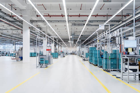 Illuminated warehouse of modern factory, Stuttgart, Germany - DIGF07162