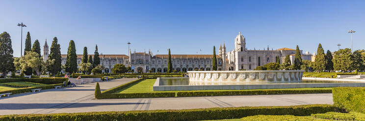 Portugal, Lissabon, Belem, Jeronimos-Kloster und Praca do Imperio - WDF05299