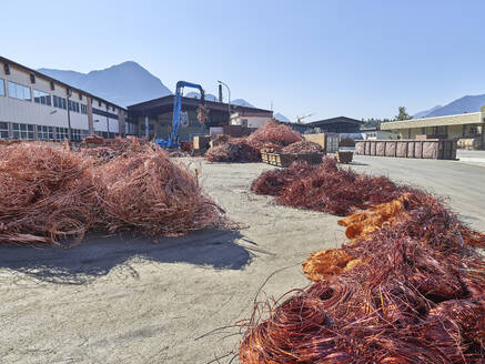 Austria, Tyrol, Brixlegg, Electronic copper wires being recycled in junkyard - CVF01252