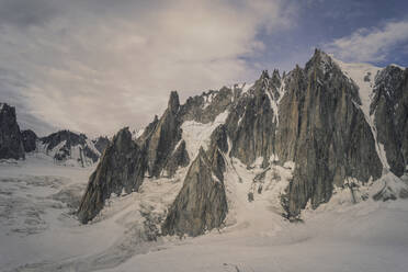 Verschneiter Mont Blanc in den Alpen, Frankreich - BLEF09901
