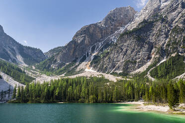 Pragser Wildsee, Pragser Dolomiten, Südtirol, Italien - STSF02113