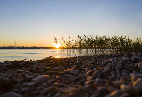 Sonnenutergang am Starnberger See, Fünfseenland, Oberbayern, Bayern, Deutschland,, lizenzfreies Stockfoto