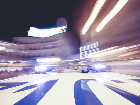 Polizeistreifenbeleuchtung auf dem Autodach, Madrid, Spanien, lizenzfreies Stockfoto