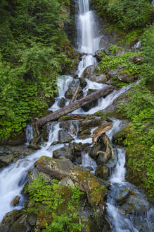 Wasserfall am Kaltenbach an der Zillertaler Höhenstraße, Kaltenbach, Zillertal, Tirol, Österreich - SIEF08783