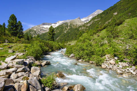 Zamserbach, Zamser Grund, Ameiskopf und Schrammacher, Zillertaler Alpen, Zillertal, Tirol, Österreich, lizenzfreies Stockfoto