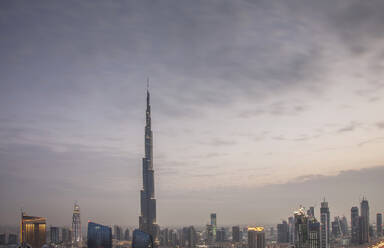 Skyline der Stadt Dubai, Emirat Dubai, Vereinigte Arabische Emirate - BLEF11986