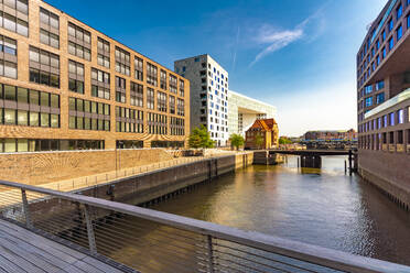 Moderne Gebäude in der Hafencity, Hamburg, Deutschland - TAMF01849