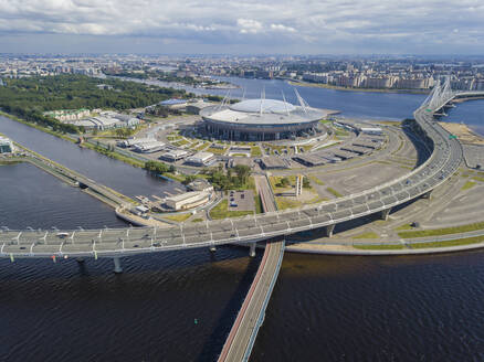 Luftaufnahme der Gazprom Arena, St. Petersburg, Russland - KNTF02961