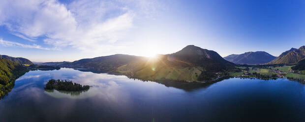 Panoramic shot of Lake Schliersee with Mangfall Mountains against sky, Bavaria, Germany - SIEF08827