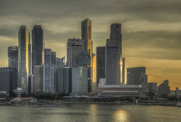 Skyline und Wasserfront von Singapur, Singapur, Singapur - BLEF12738
