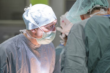 Surgeon during surgery - MWEF00199