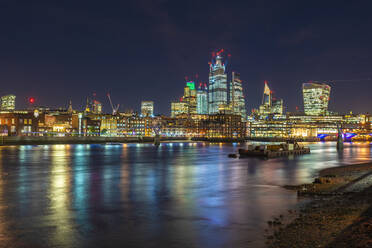 Skyline der Stadt London mit , London, UK - TAMF02007